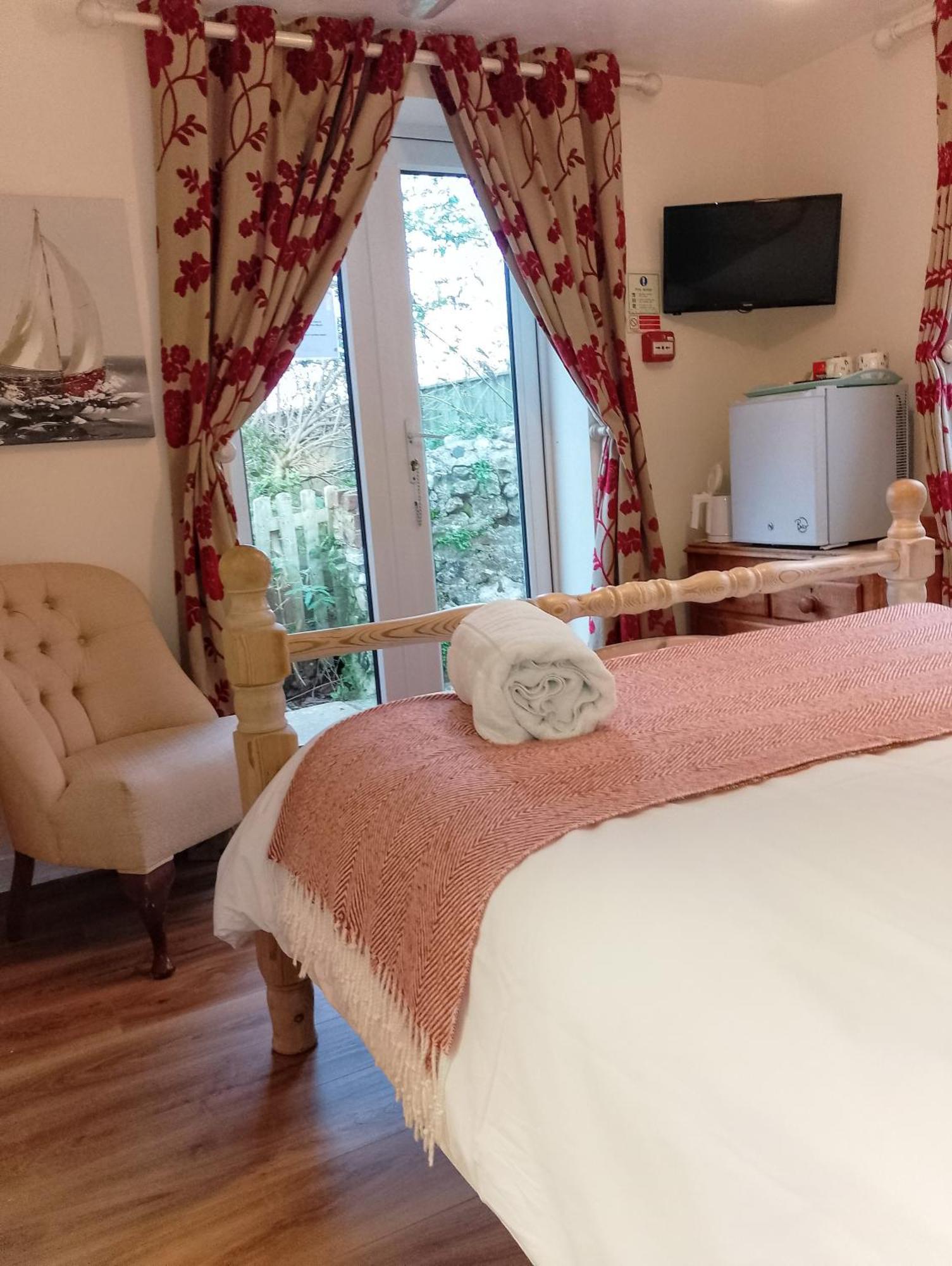 Durham House Bed & Breakfast Биър Екстериор снимка