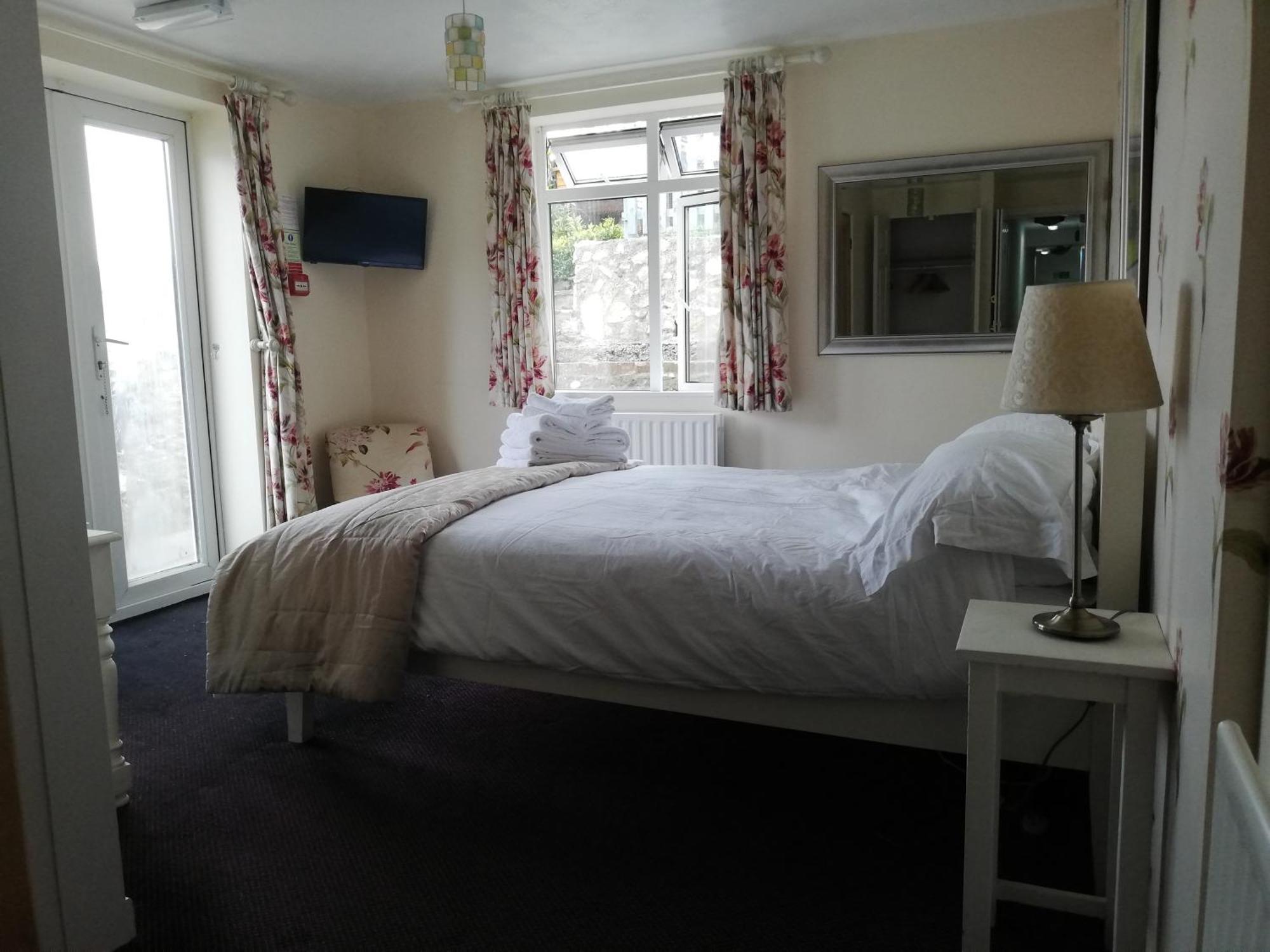 Durham House Bed & Breakfast Биър Екстериор снимка