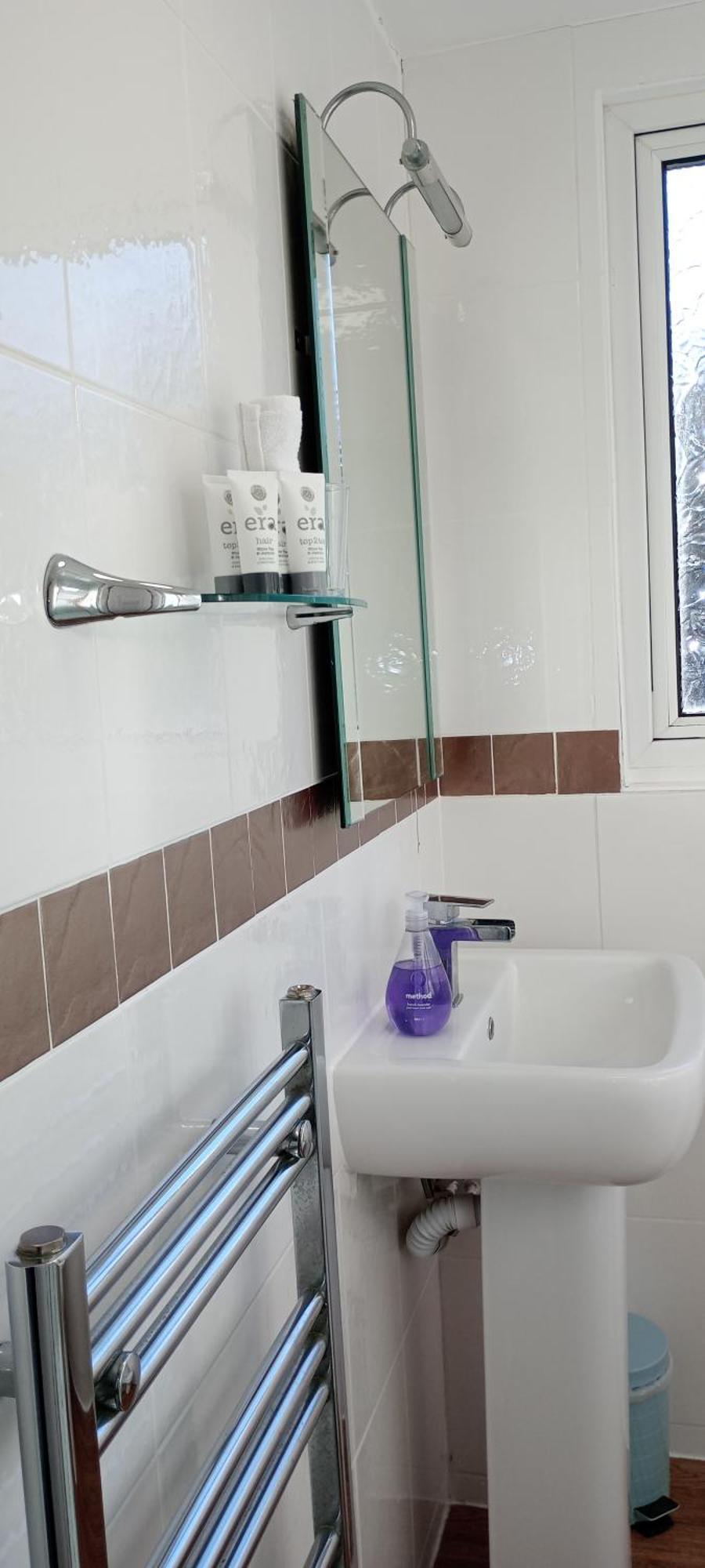 Durham House Bed & Breakfast Биър Екстериор снимка